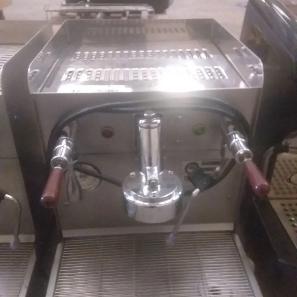 ELEKTRA DELICIOSA COFFEE MACHINE