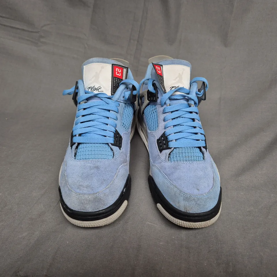 PAIR OF AIR JORDAN 4 RETRO TRAINERS - UK SIZE 9