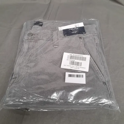SEALED HOLLISTER EPIC FLEX LOOSE - W32 L32