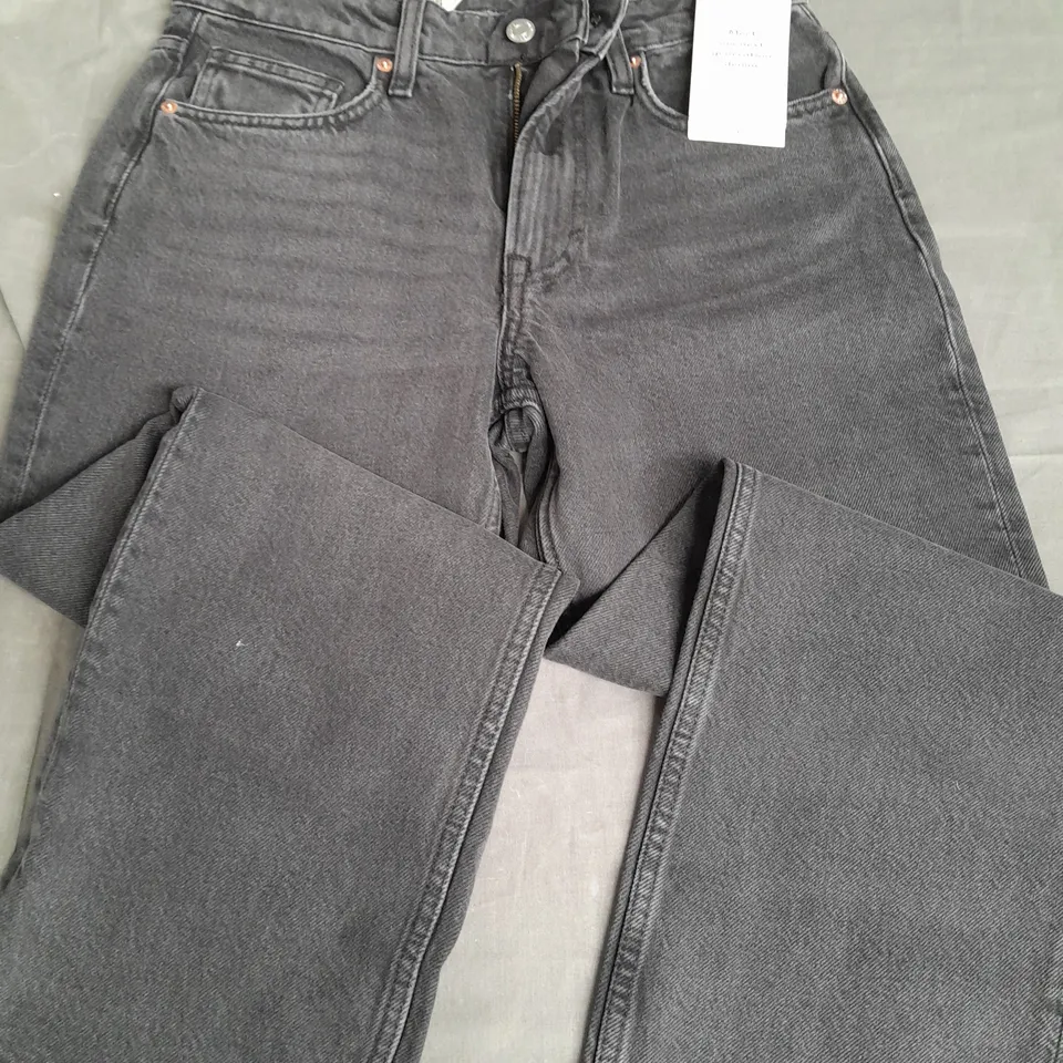 H&M &DENIM STRAIGHT REGULAR FIT BLACK JEANS - UK 10