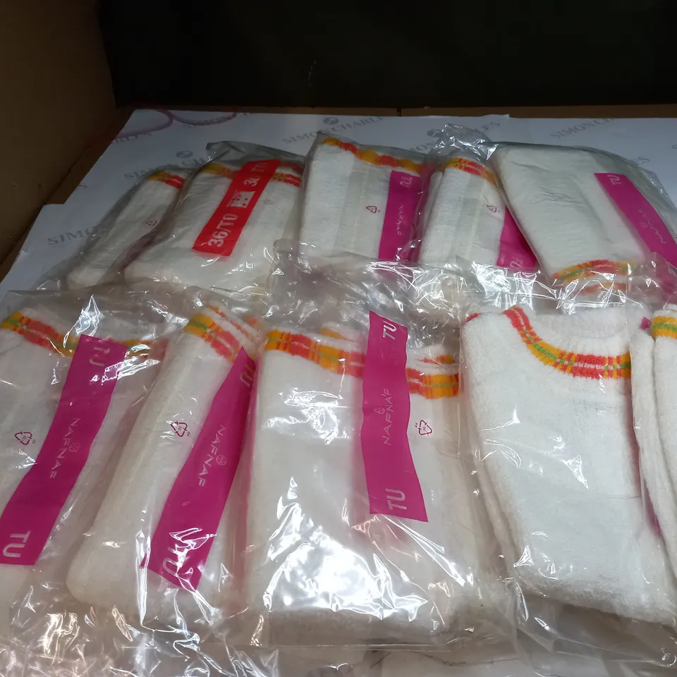 APPROX. 10 WHITE TOPS SIZES UNSPECIFIED 