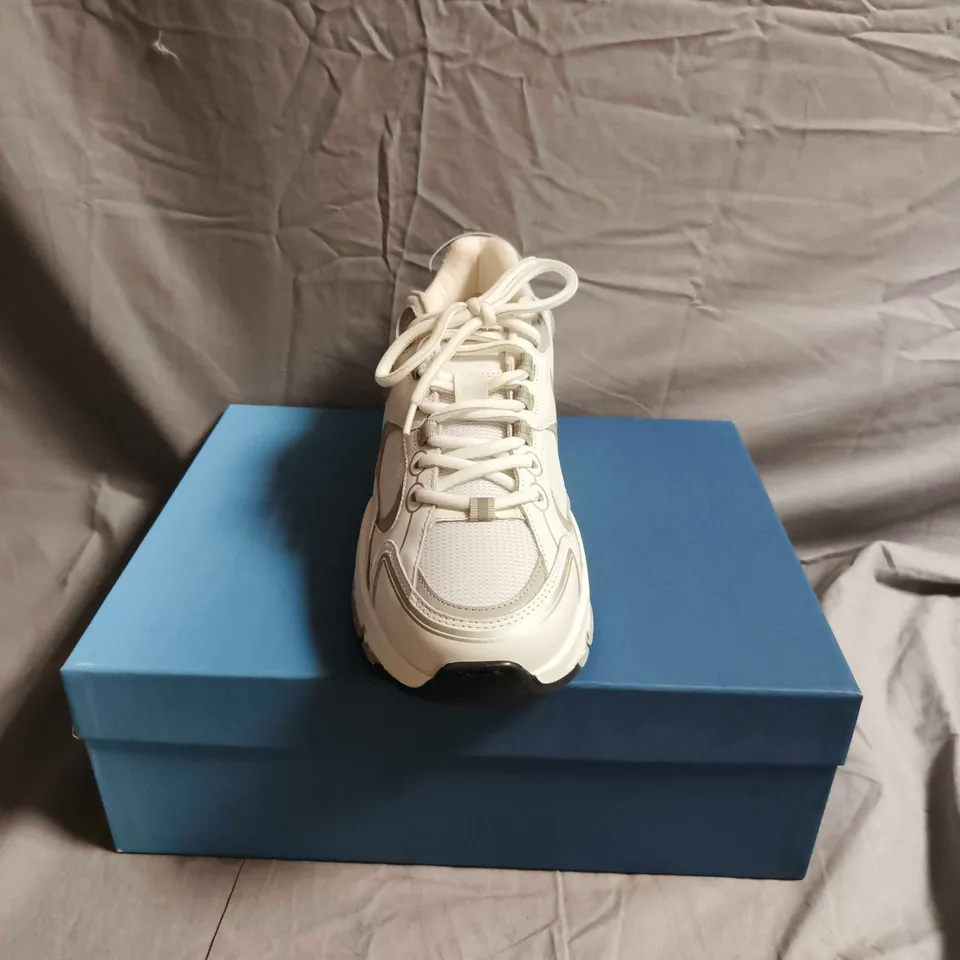BOXED PAIR OF CLEENS WHITE CHUNKY SNEAKER – ATHLETIC SHOE - MENS - UK SIZE 9.5