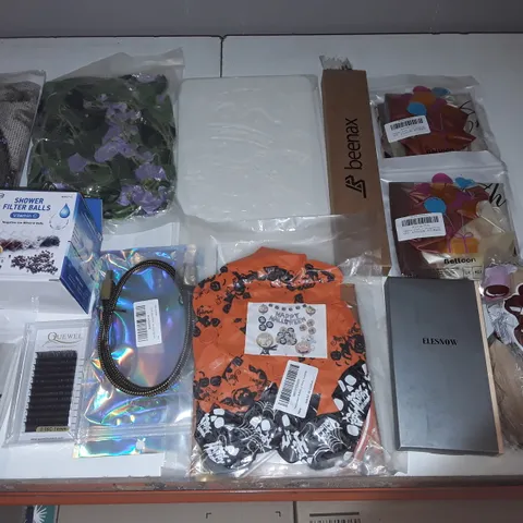 LARGE QUANTITY OF ASSORTED HOUSEHOLD ITEMS TO INCLUDE COFFEE FILTERS, SHOWER FILTER BALLS, ARTIFICIAL FLOWERS AND BALLOON PACKS