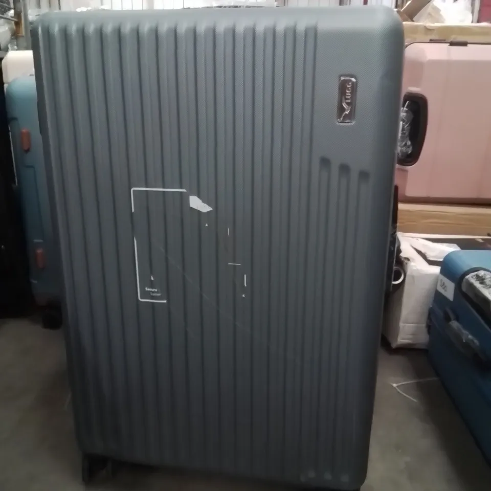 LUGG TRAVEL SUITCASE 