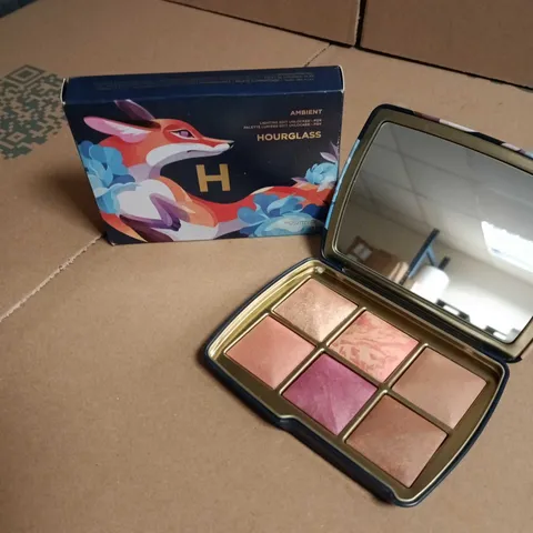 HOURGLASS AMBIENT LIGHTING PALETTE – 6-PAN MAKEUP PALETTE 