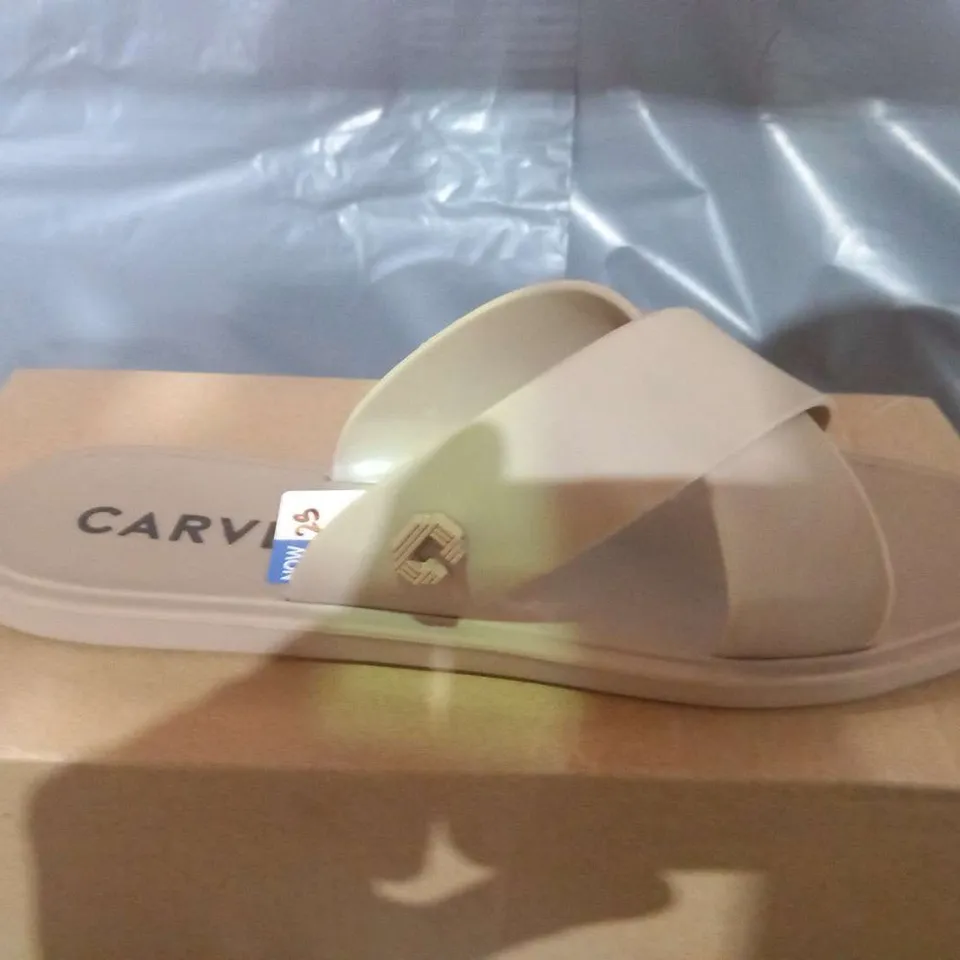 CARVELA FLATS SIZE 4