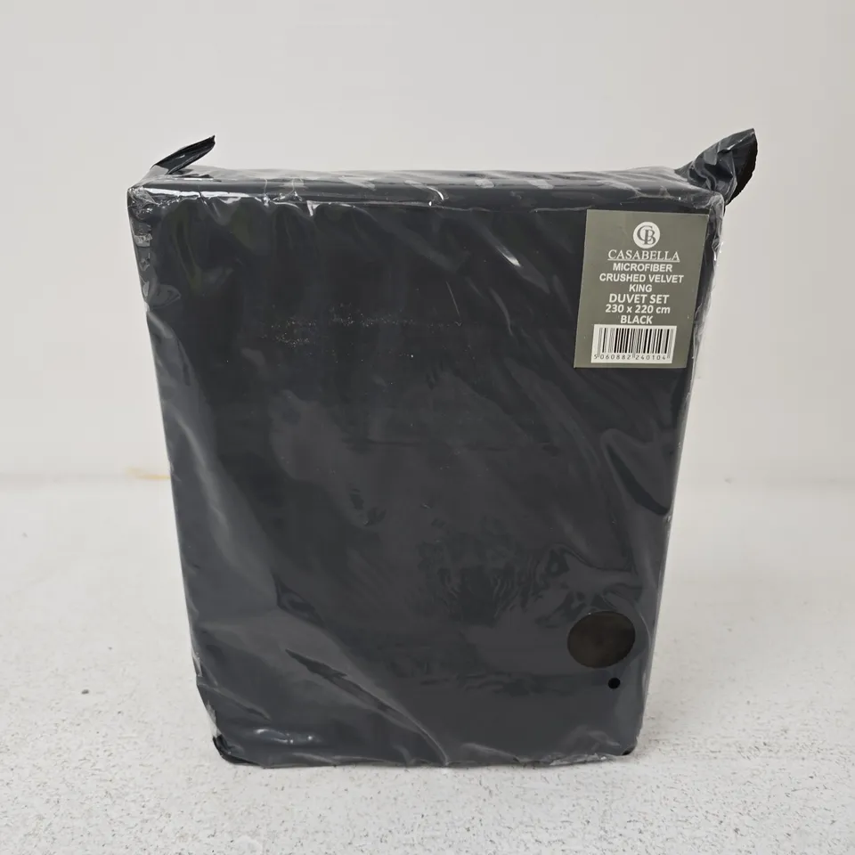 CASABELLA MICROFIBER CRUSHED VELVET KING DUVET SET – BLACK (230 X 220 CM)