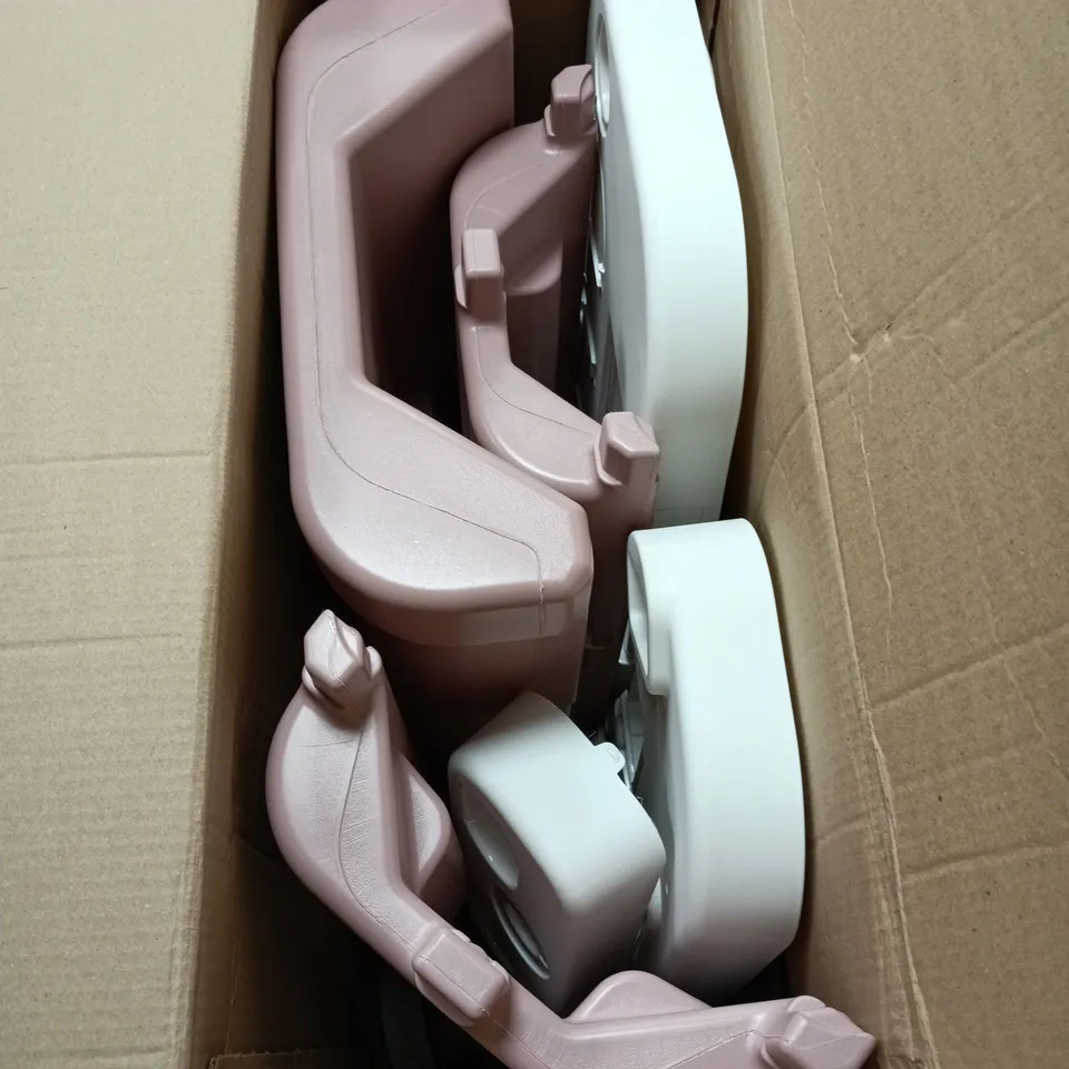 SMOBY INSTITUT DE BEAUTÉ PINK VANITY SET – 26 ACCESSORIES KIDS