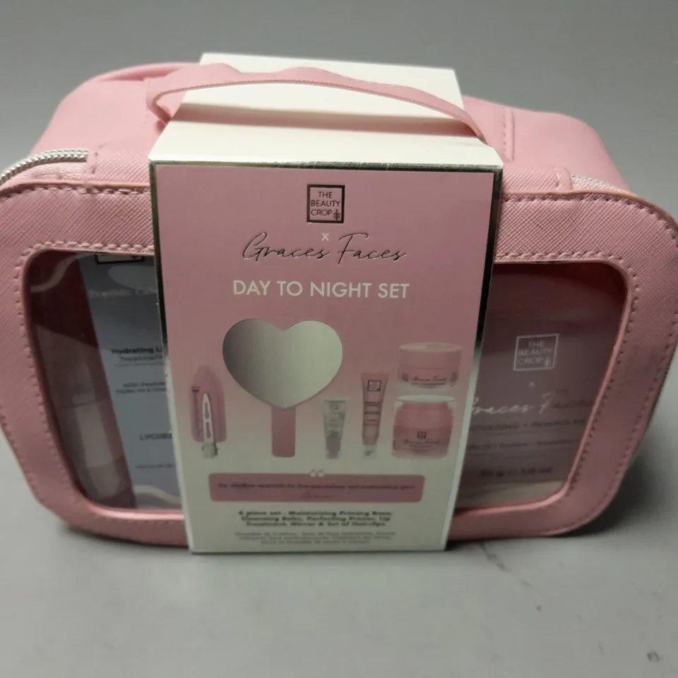 THE BEAUTY CROP GRACES FACES DAY TO NIGHT SET