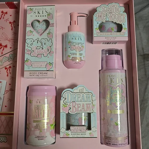 P.LOUISE WRAPPED & READY BEAUTY GIFT SET 