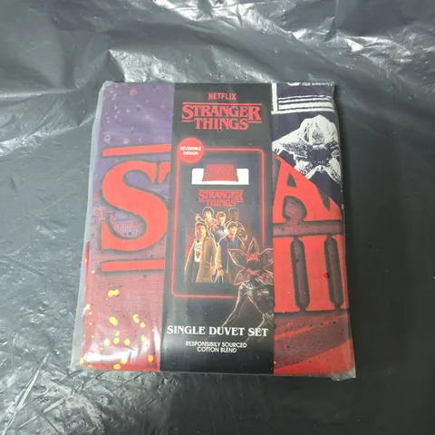 STRANGER THINGS SINGLE DUVET SET – COTTON BLEND