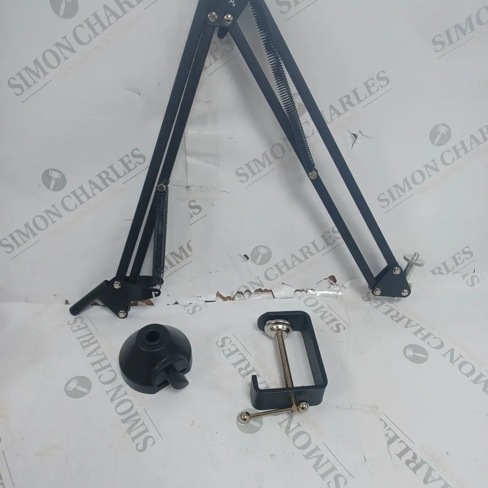 BOXED NEEWER MICROPHONE SCISSOR ARM STAND MOUNT