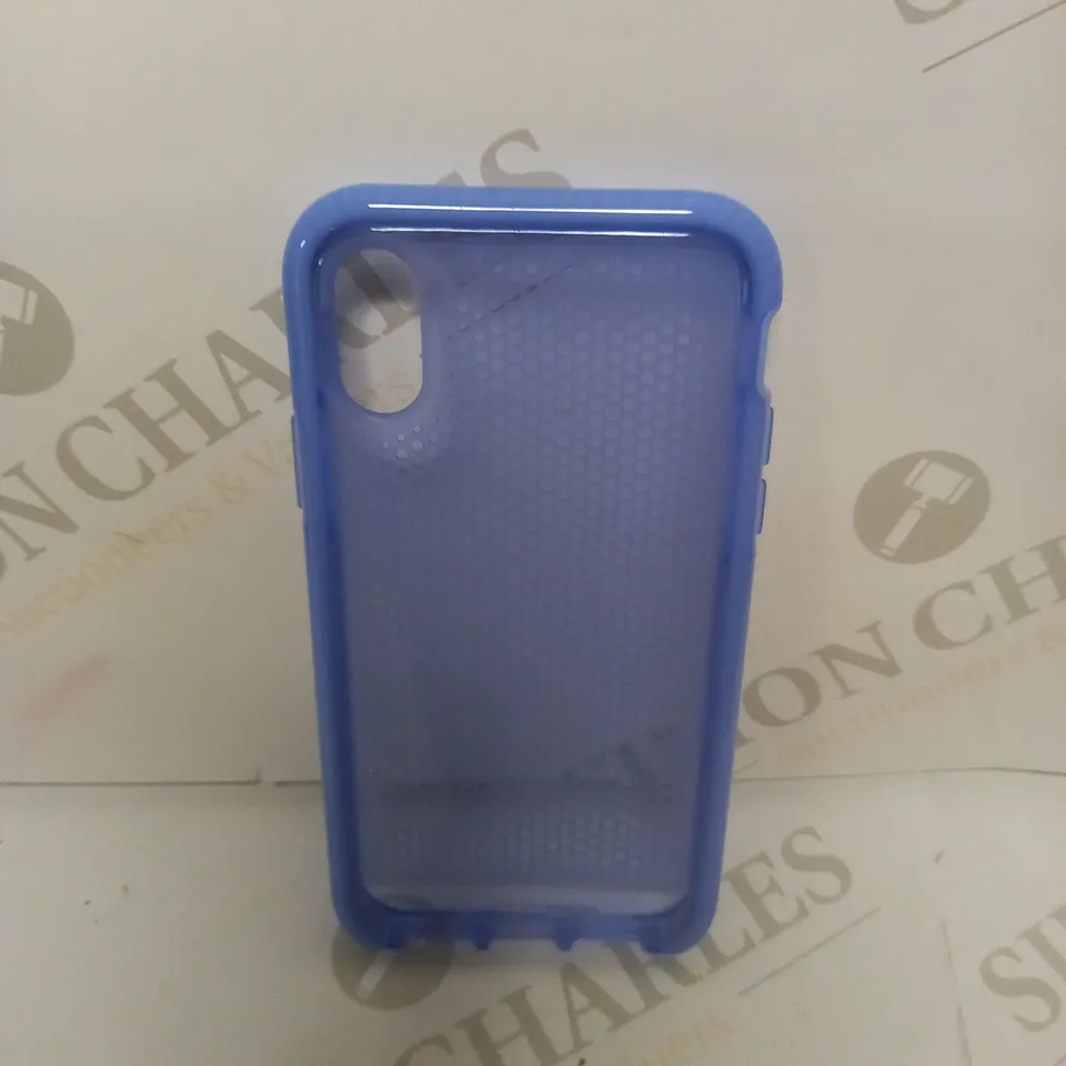 APPROXIMATELY 79 BOXED TECH 21 EVO MESH IPHONE BLUE PHONE CASES