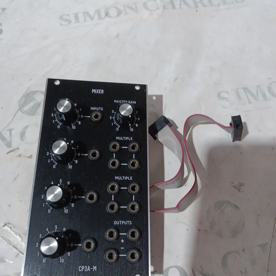 BEHRINGER CP3A-M MIXER - ANALOGUE/UTILITY MODULE FOR EURORACK