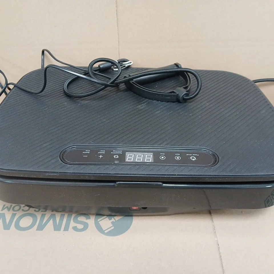 BOXED UNBRANDED 470D MULTI-FUNCTION FAT-REJECTION MACHINE IN BLACK