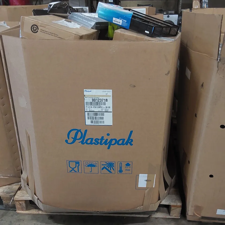 PALLET OF ASSORTED ITEMS INCLUDING: