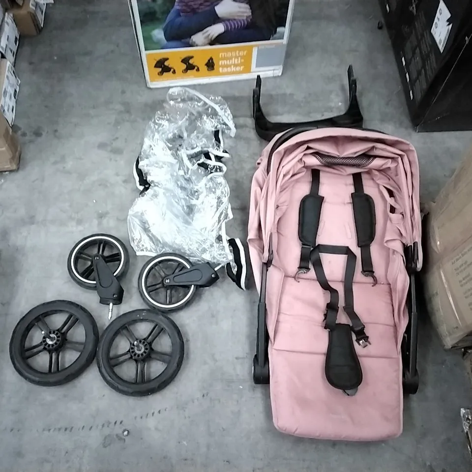 BOXED HAUCK PUSHCHAIR 