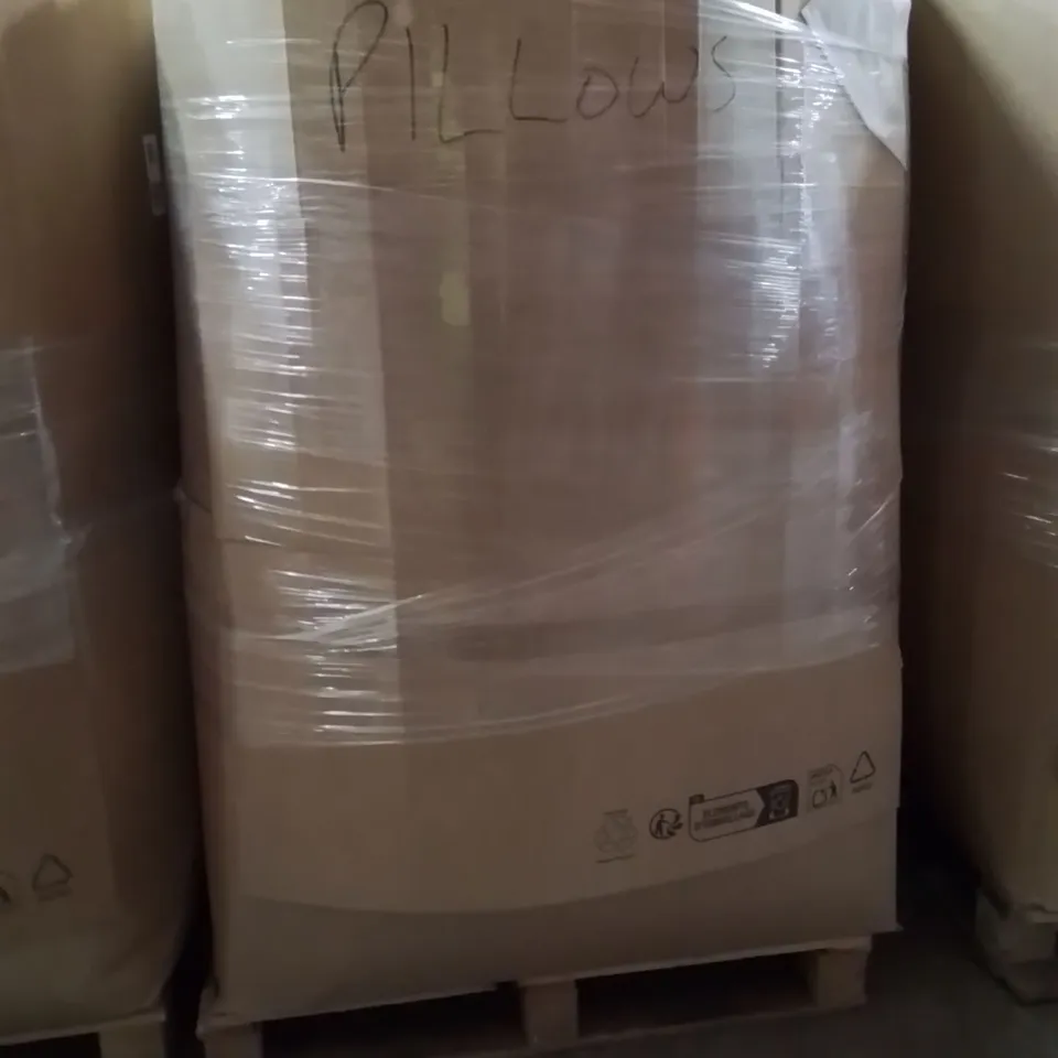 PALLET TO CONTAIN A LARGE QUANTITY OF PILLOWS
