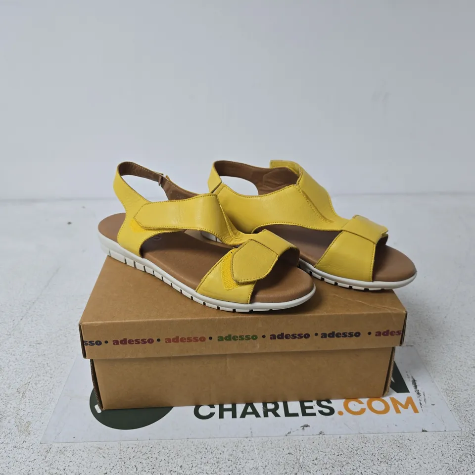 ADESSO YELLOW LEATHER SANDALS SIZE 39 BOXED