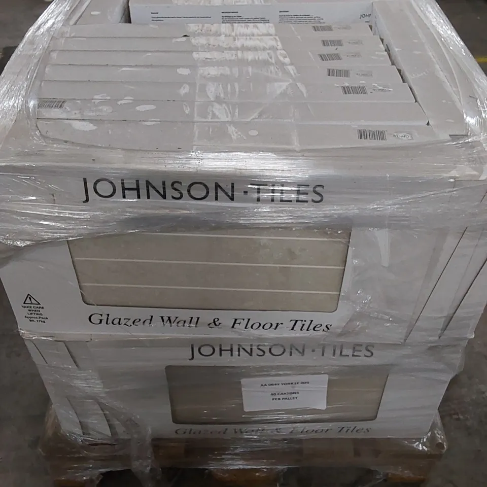 PALLET CONTAINING 40 CARTONS OF JOHNSONS CTD YORK STONE TILES - 5 PER PACK / 597X297X11MM