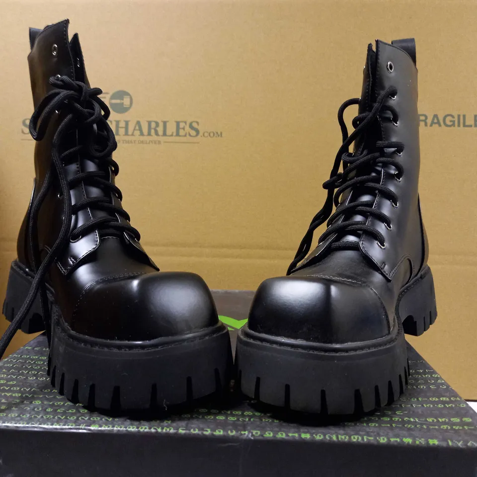 KOI BLACK SQUARE TOE LACE UP VEGAN BOOTS - SIZE 4