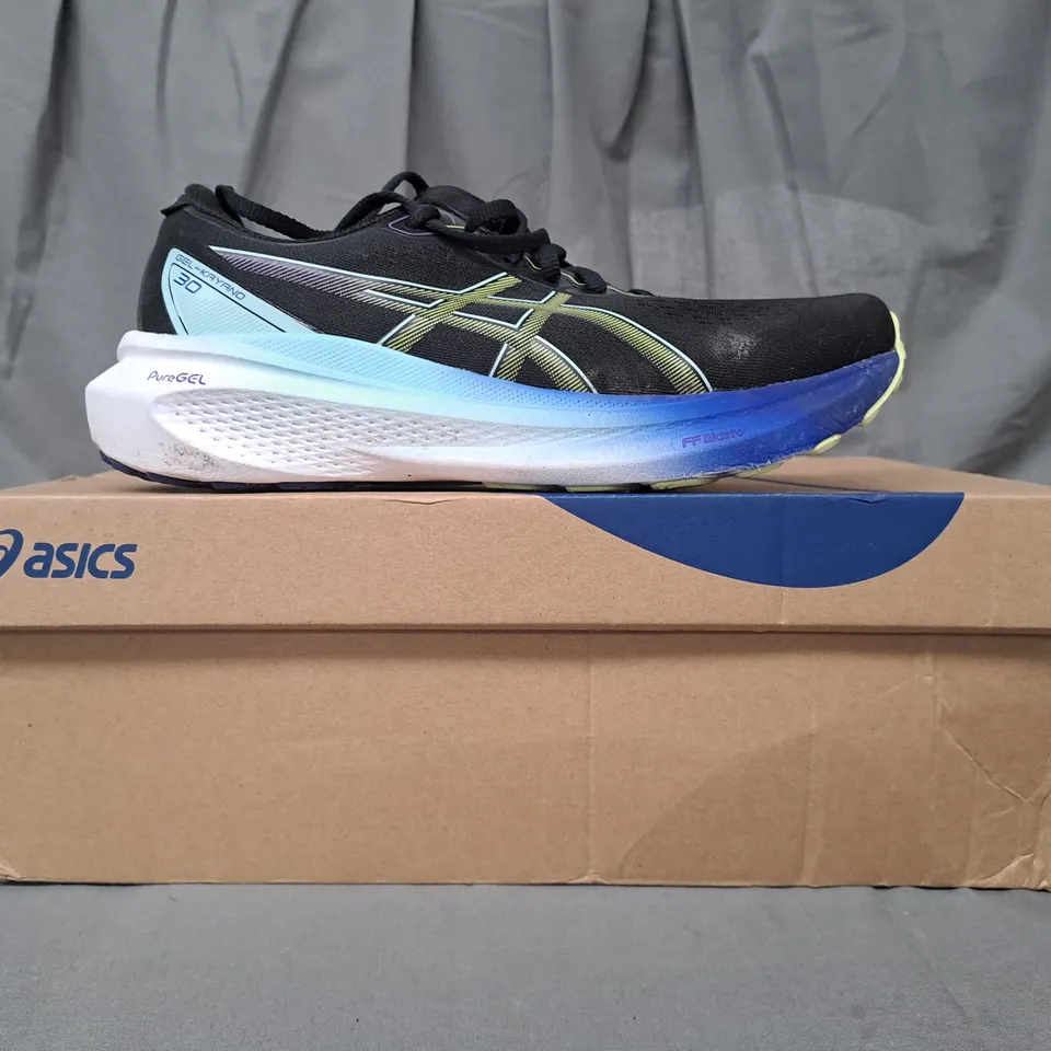 BOXED PAIR OF ASICS GEL-KAYANO 30 SHOES IN BLACK/MULTICOLOUR UK SIZE 7.5
