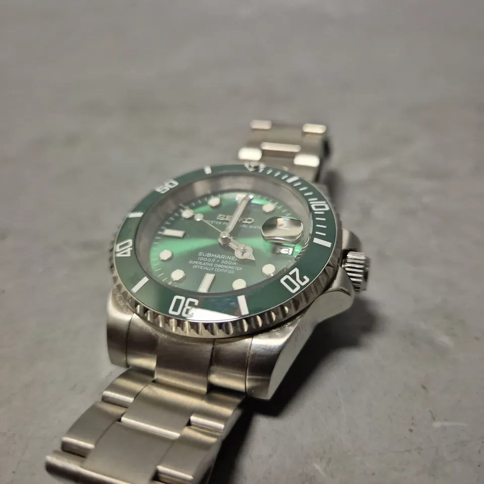 SEIKO MOD SUBMARINER GREEN DAIL 300M WATCH 