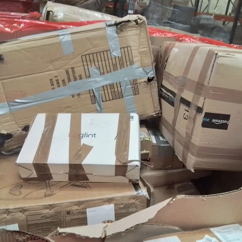 PALLET OF ASSORTED HOUSEHOLD GOODS AND PRODUCTS TO INCLUDE;SMART CAT LITTER BOX,HIGH CHAIR