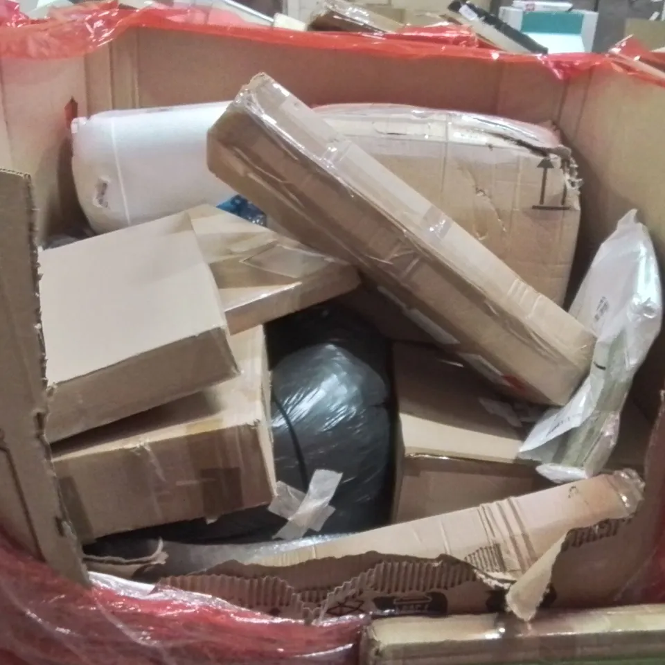 PALLET OF ASSORTED HOUSEHOLD GOODS AND PRODUCTS TO INCLUDE;TOILET SEAT,OFFICE CHAIR,ACCENT TABLE