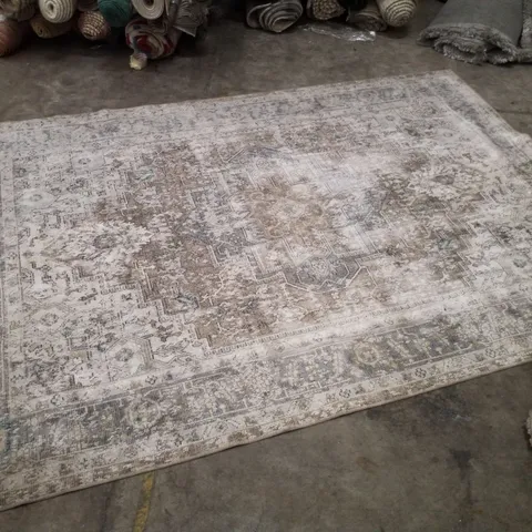 QUALITY DESIGNER AREA RUG - APPROXIMATELY 195×285CM