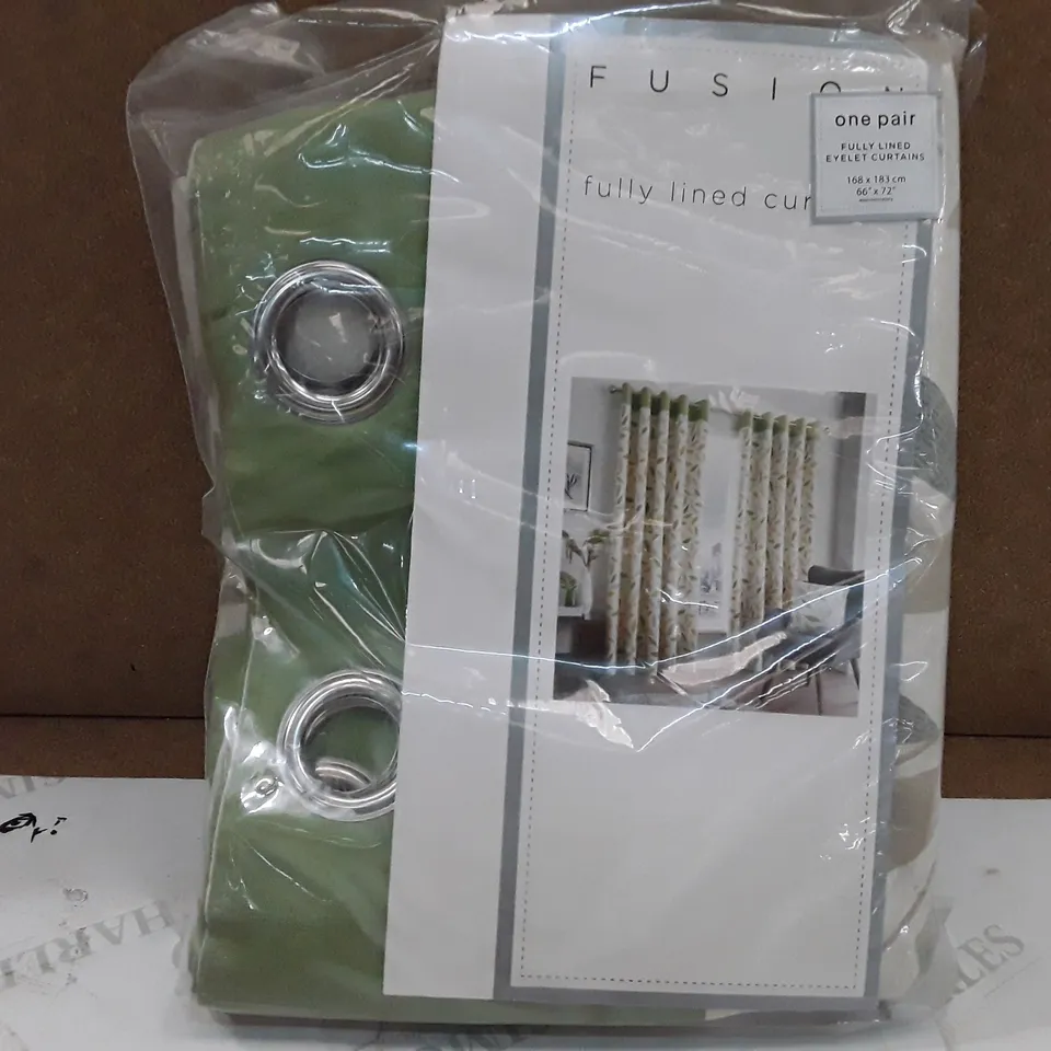 BRAND NEW FUSION FULLY LINED CURTAINS - 168CM X 183CM (GREEN)