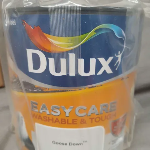 DULUX EASY CARE WASHABLE AND TOUGH GOOSE DOWN PAINT 2.5L / COLLECTION ONLY 