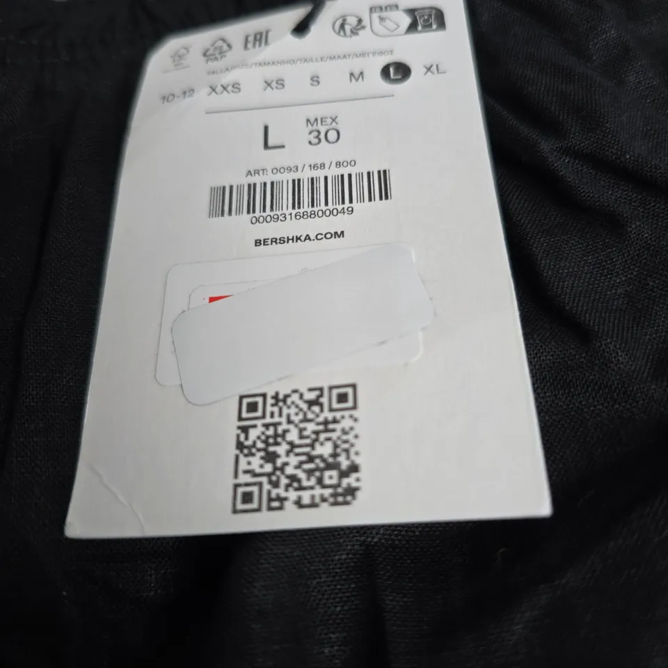 Bershka Black Hooded Jacket – Size L