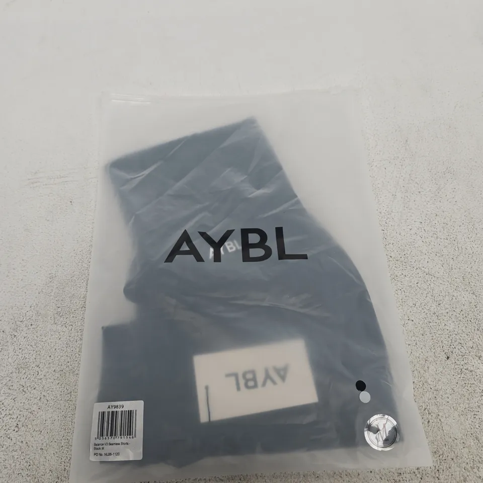 BAGGED AYBL BALANCE V3 SEAMLESS SHORTS – BLACK - SIZE M