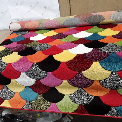 NOBLES LOOPED/HOOKED BLACK/RED/PINK RUG 120×170CM