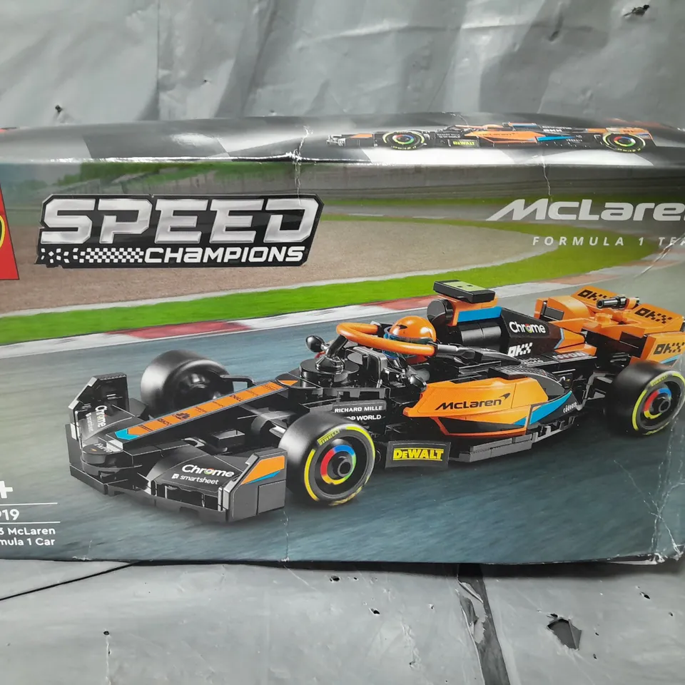 BOXED LEGO SPEED CHAMPION 2023 MCLAREN F1 RACE CAR - 76919