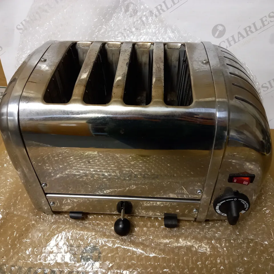 DUALIT CLASSIC 4-SLOT TOASTER