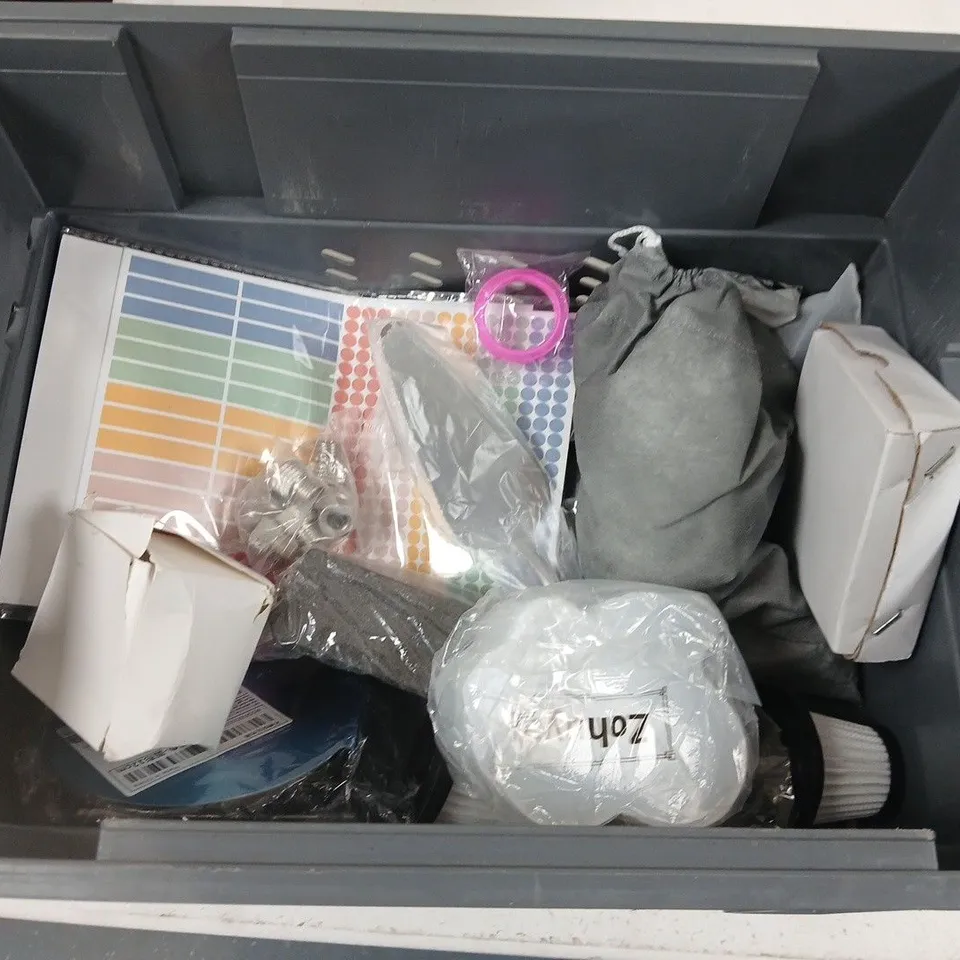 LOT OF ASSORTED HOUSEHOLD ITEMS TO INCLUDE MOUTH GUARDS, DAMP TRAPS AND GORILLA GLUE