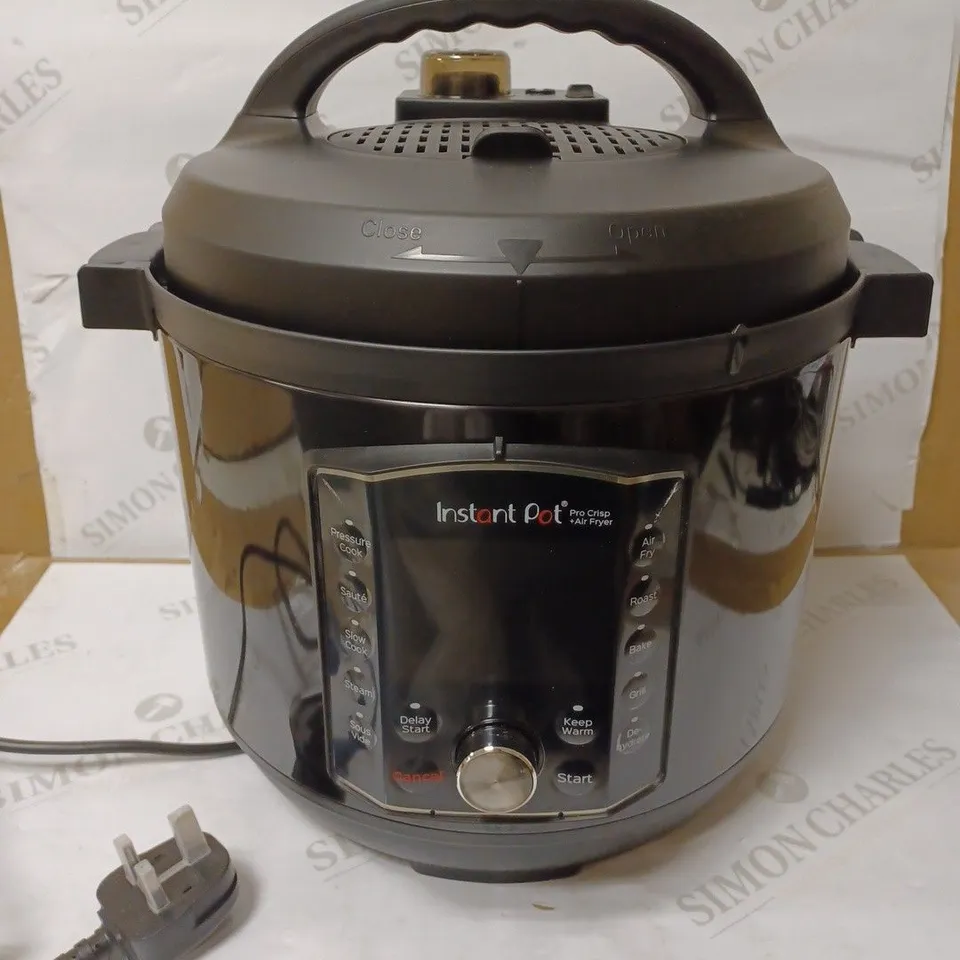 INSTANT POT PRO CRISP ELECTRIC MULTI COOKER