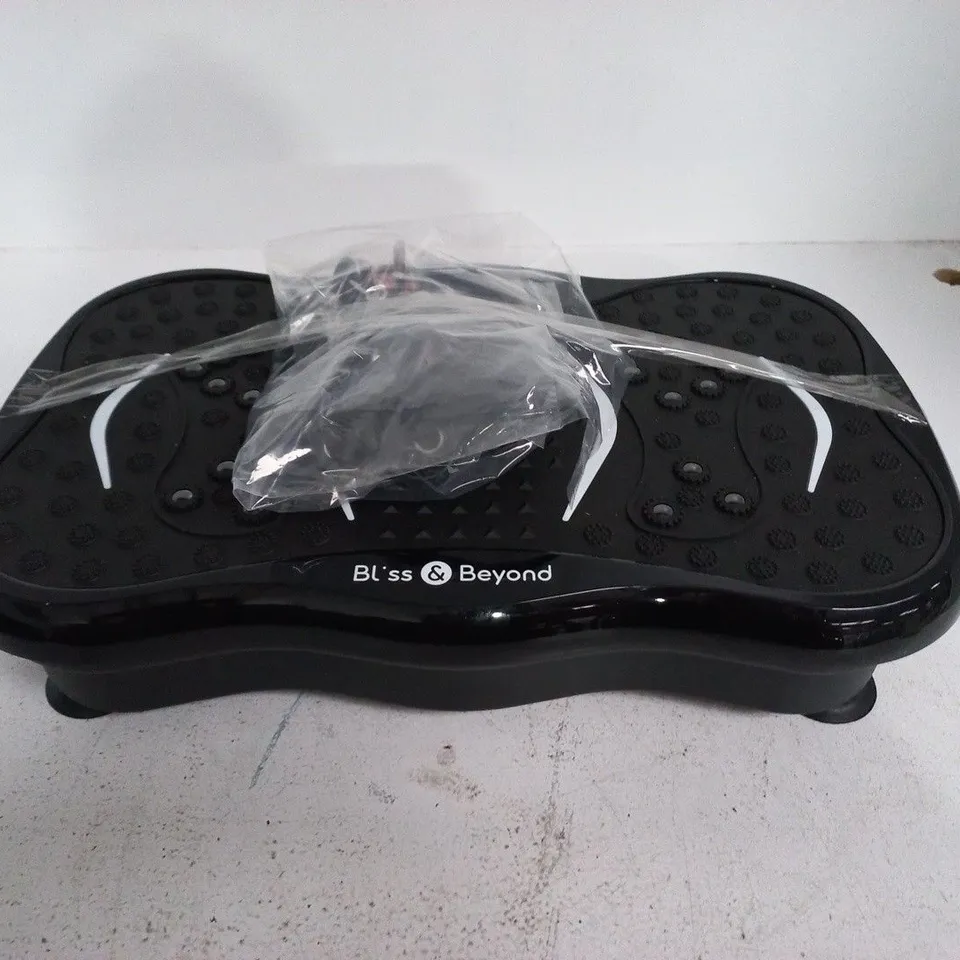 UNBOXED BLISS & BEYOND VIBRATION PLATE IN BLACK