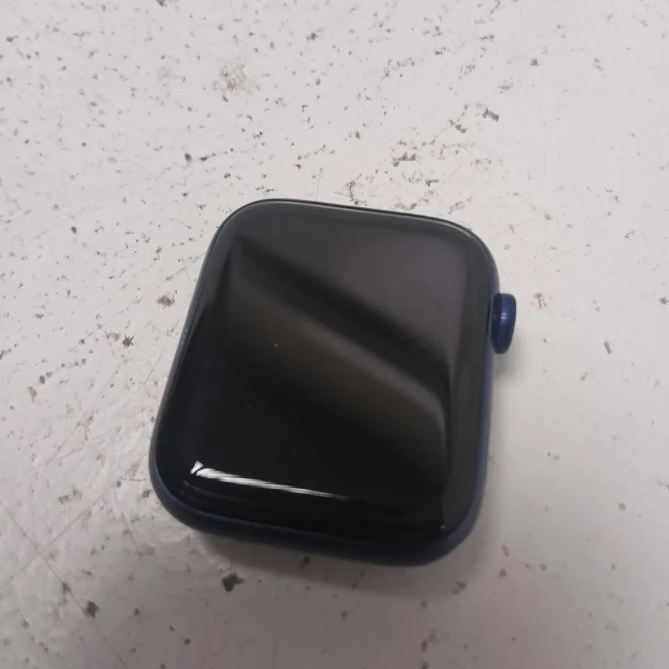 APPLE SERIES 6 WR-50M