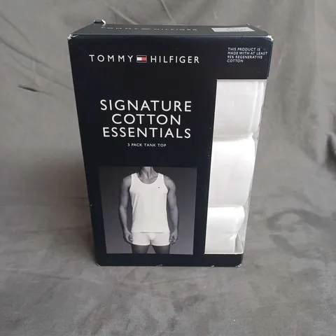 BOXED TOMMY HILFIGER SIGNATURE COTTON ESSENTIALS TANK TOP 3PACK IN WHITE SIZE L