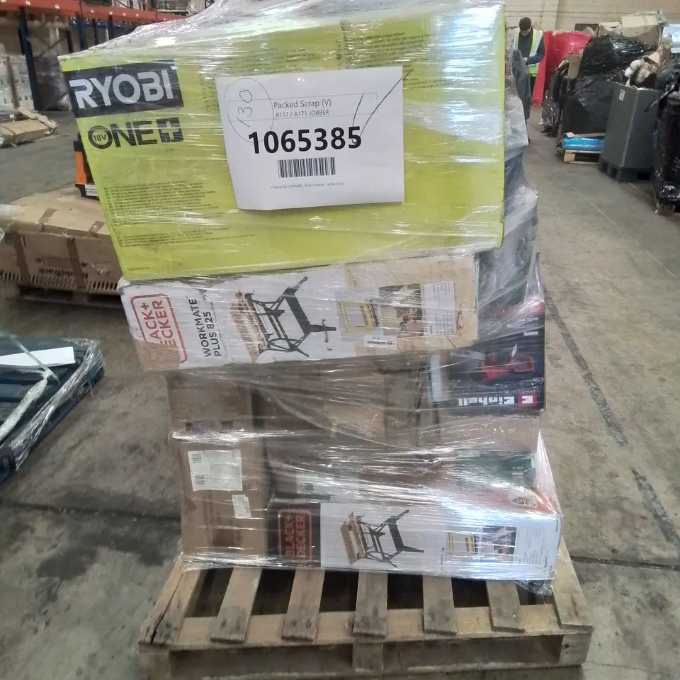 PALLET OF APPROXIMATELY 25 UNPROCESSED RAW RETURN HOUSEHOLD AND ELECTRICAL GOODS TO INCLUDE;