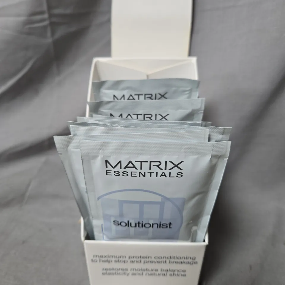 MATRIX ESSENTIALS SOLUTIONIST 5+ PROTOPAK RESTRUCTURING TREATMENT – PACK OF 12 SACHETS - X6 BOXES