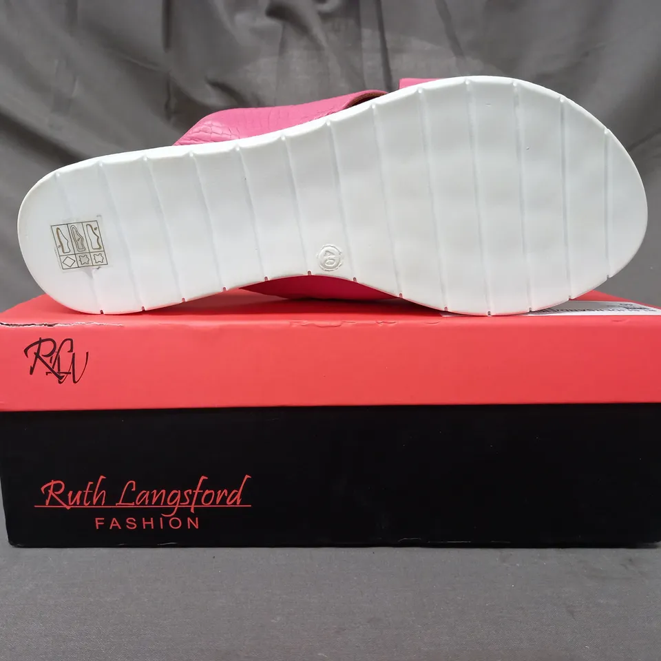 BOXED PAIR OF RUTH LANGSFORD FLAT SANDALS IN PINK SIZE 7