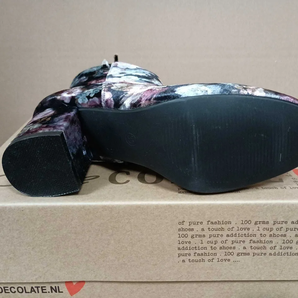 BOXED PAIR OIF SHOECHOCOLATE FLORAL PRINT ANKLE BOOTS - SIZE 362131