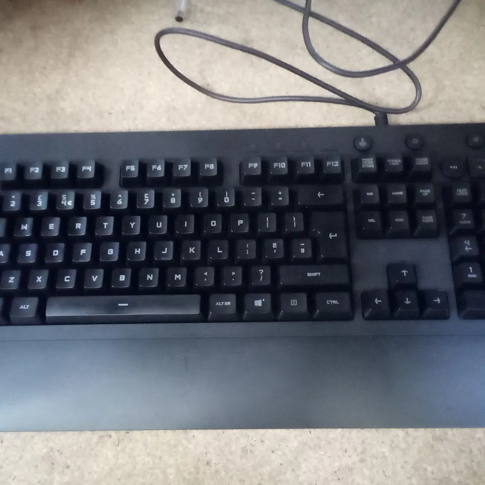 LOGITECH G213 PRODIGY KEYBOARD