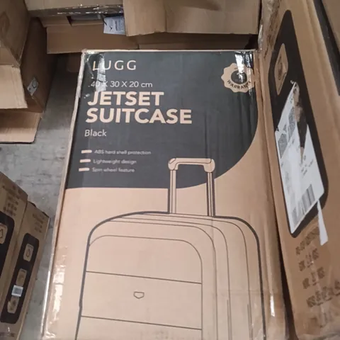  BOXED LUGG TRAVEL SUITCASE