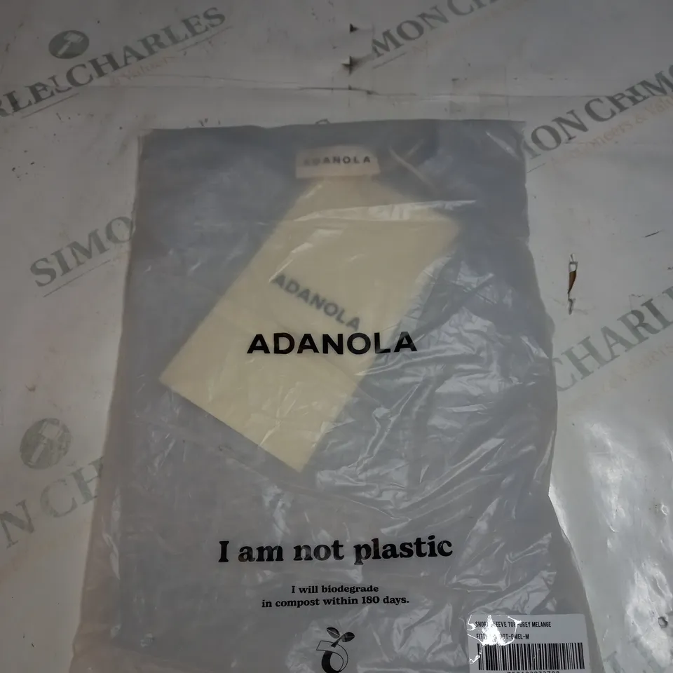 ADANOLA SHORT SLEEVE TOP SIZE M