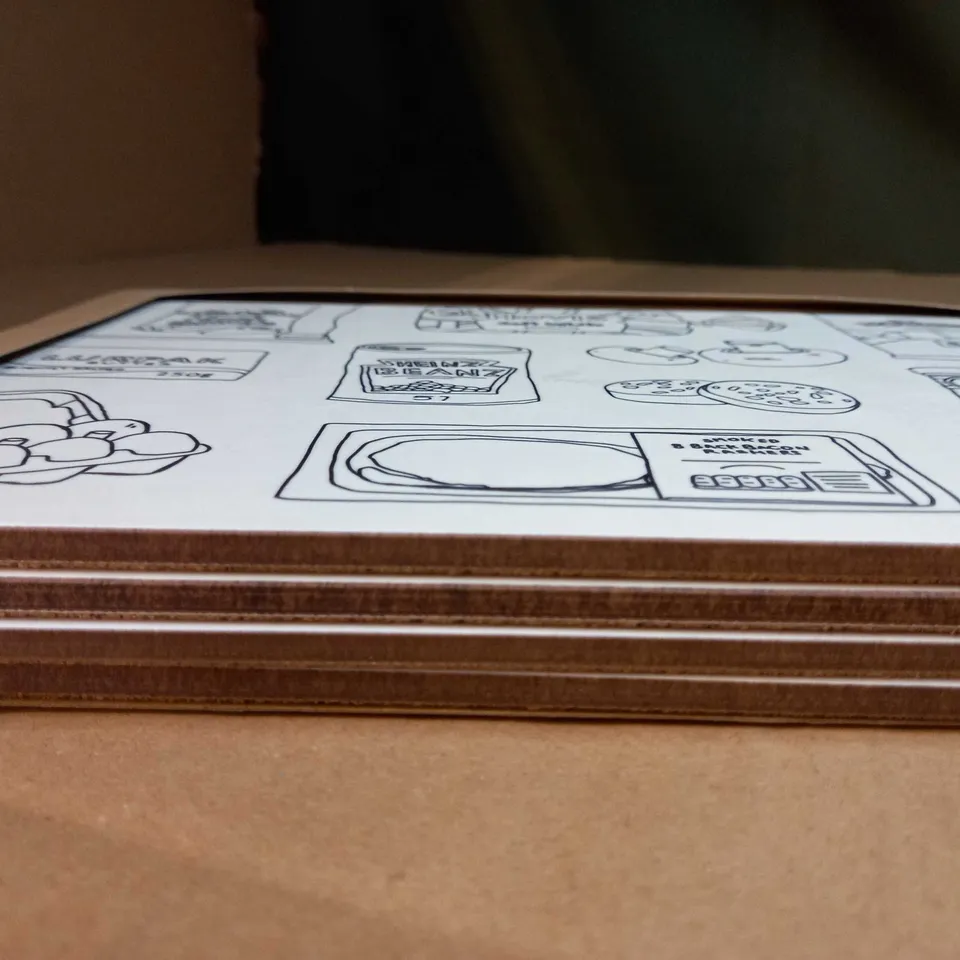 LOT OF APPROX 6 PLACE MATS